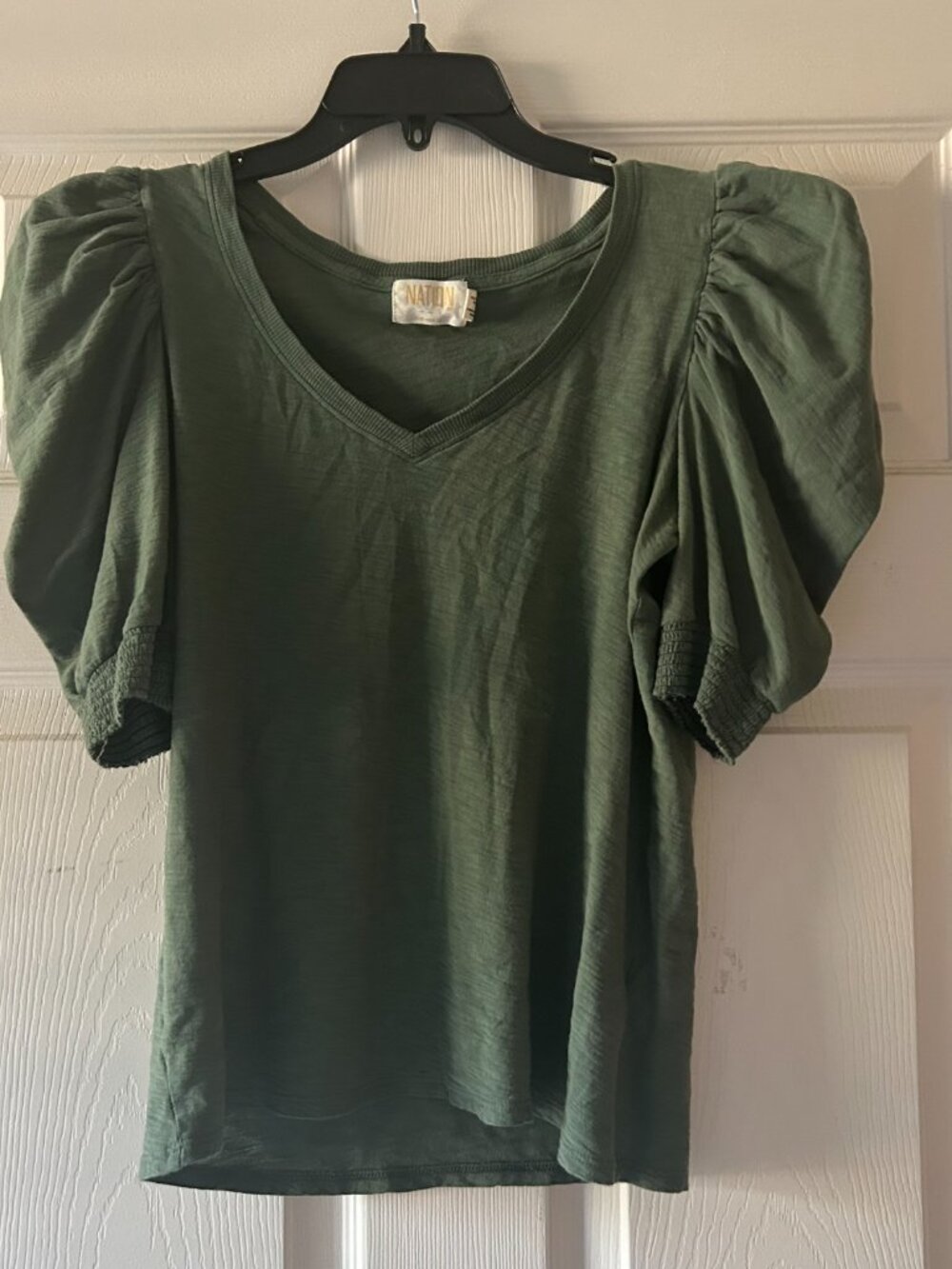 Nation LTD Celine Puff Sleeve Smocked Tee Pine Green Pima Cotton Size Small - Picture 3 of 14